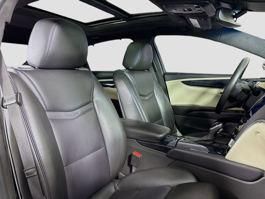 2013 Cadillac XTS Platinum