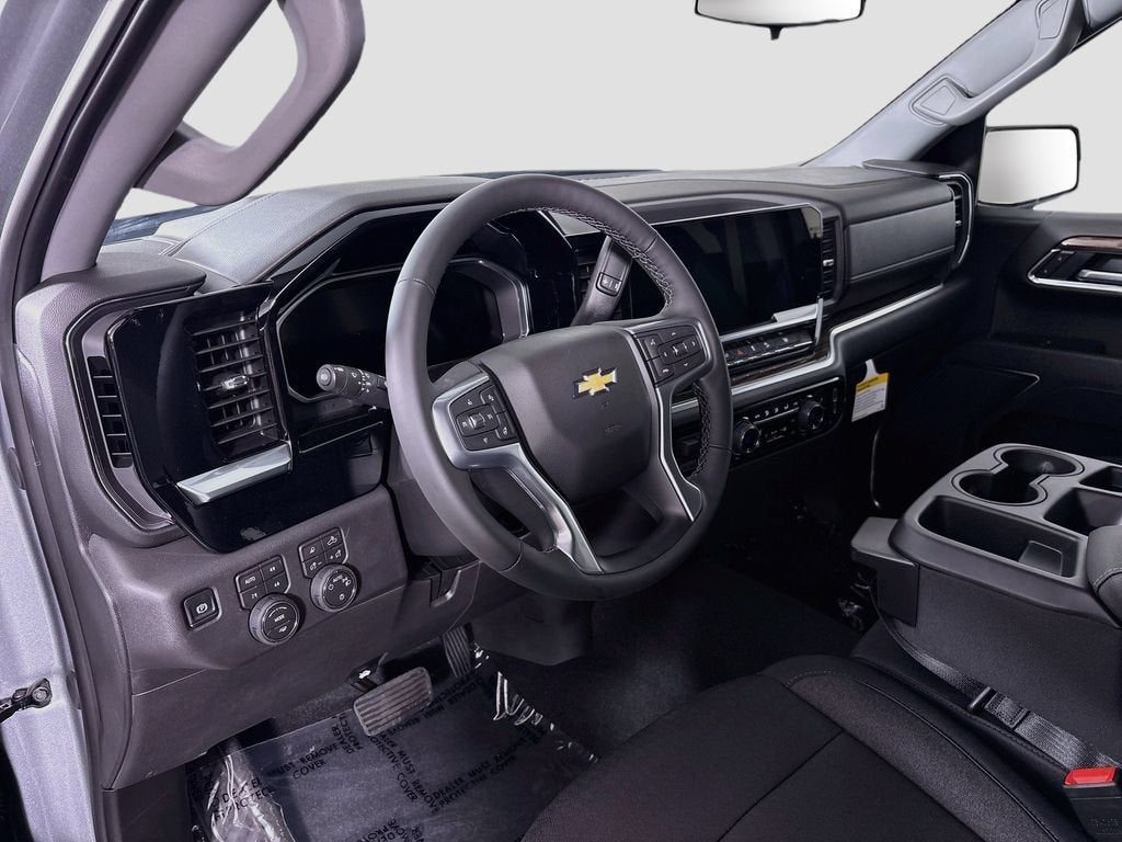 2026 Chevrolet Silverado 1500 LT - Photo 9