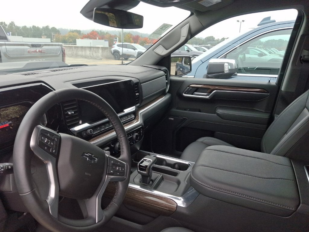 2026 Chevrolet Silverado 1500 LT Trail Boss - Photo 12