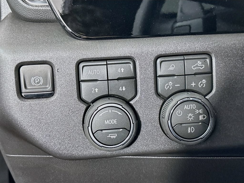 2026 Chevrolet Silverado 1500 LT Trail Boss - Photo 10