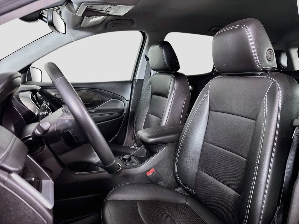 2024 GMC Terrain SLT - Photo 23