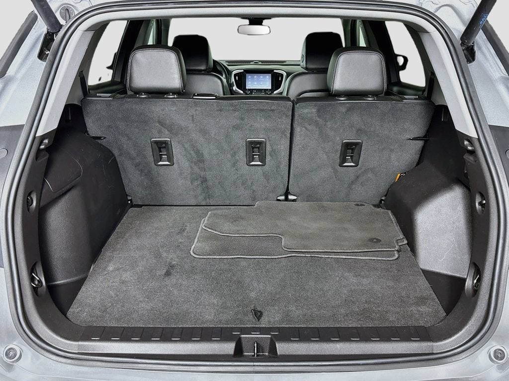 2024 GMC Terrain SLT - Photo 28