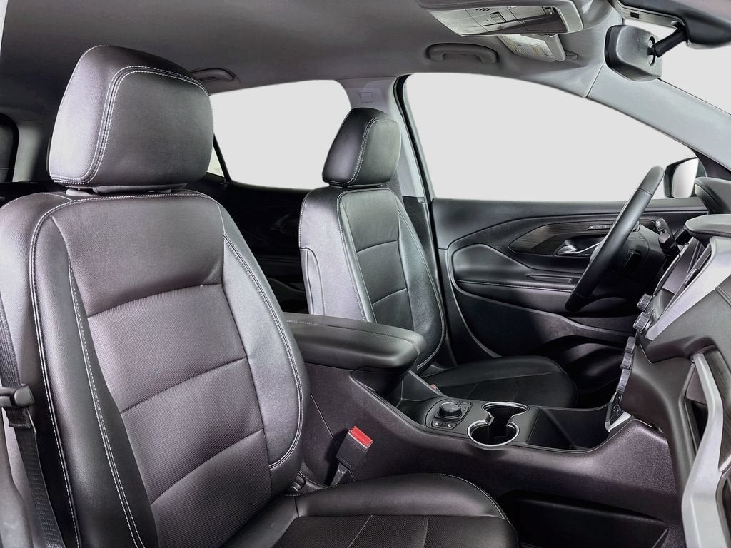 2024 GMC Terrain SLT - Photo 30