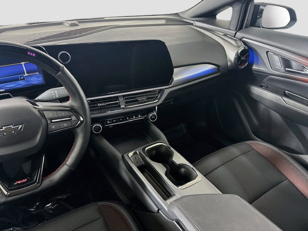 2024 Chevrolet Equinox EV Launch Edition - Photo 25