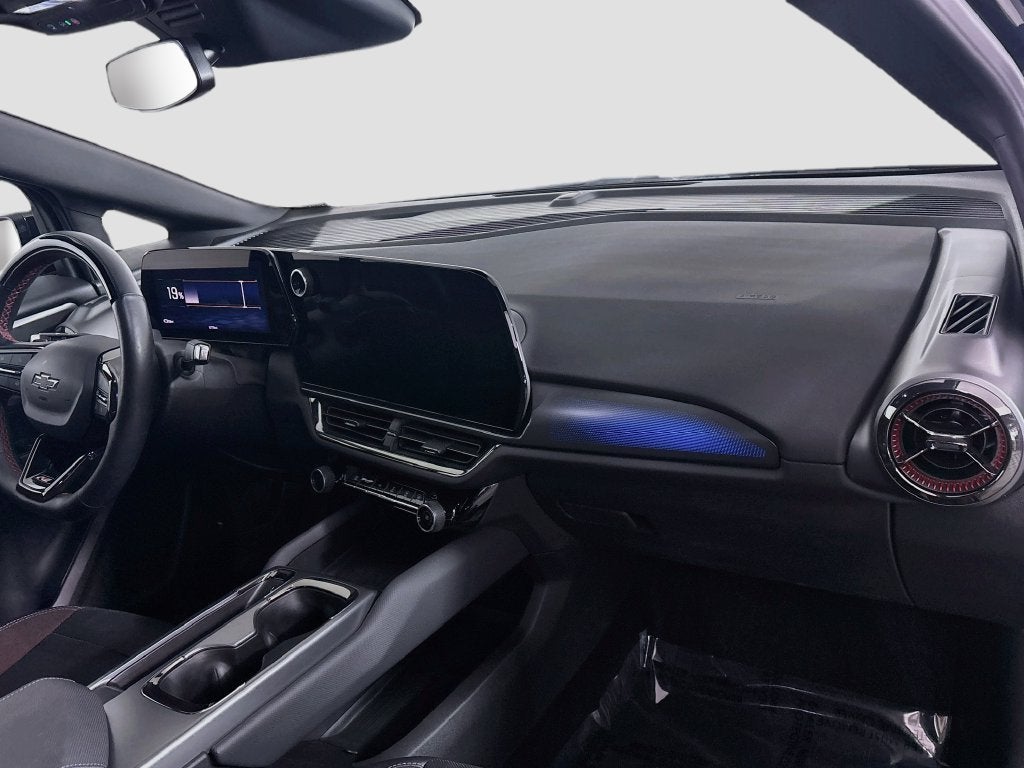 2024 Chevrolet Equinox EV Launch Edition - Photo 31