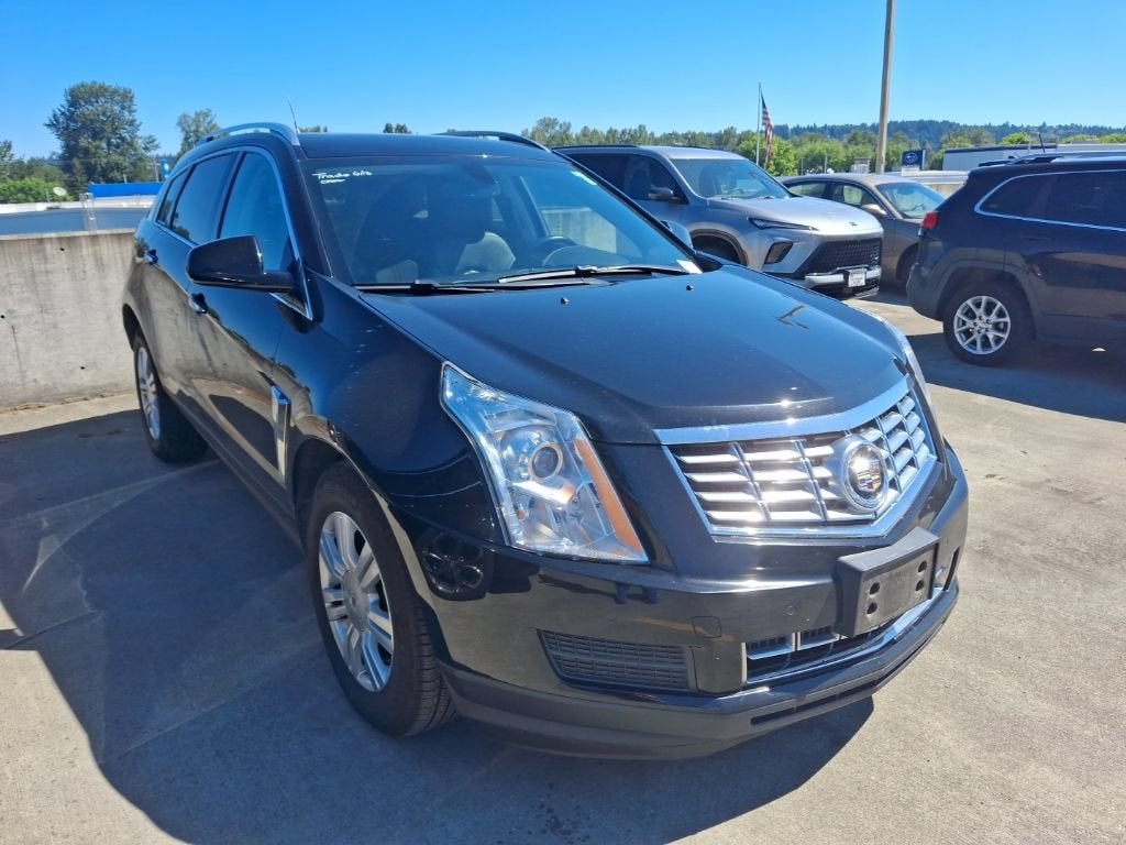 Used 2014 Cadillac SRX Luxury Collection with VIN 3GYFNEE32ES602274 for sale in Puyallup, WA