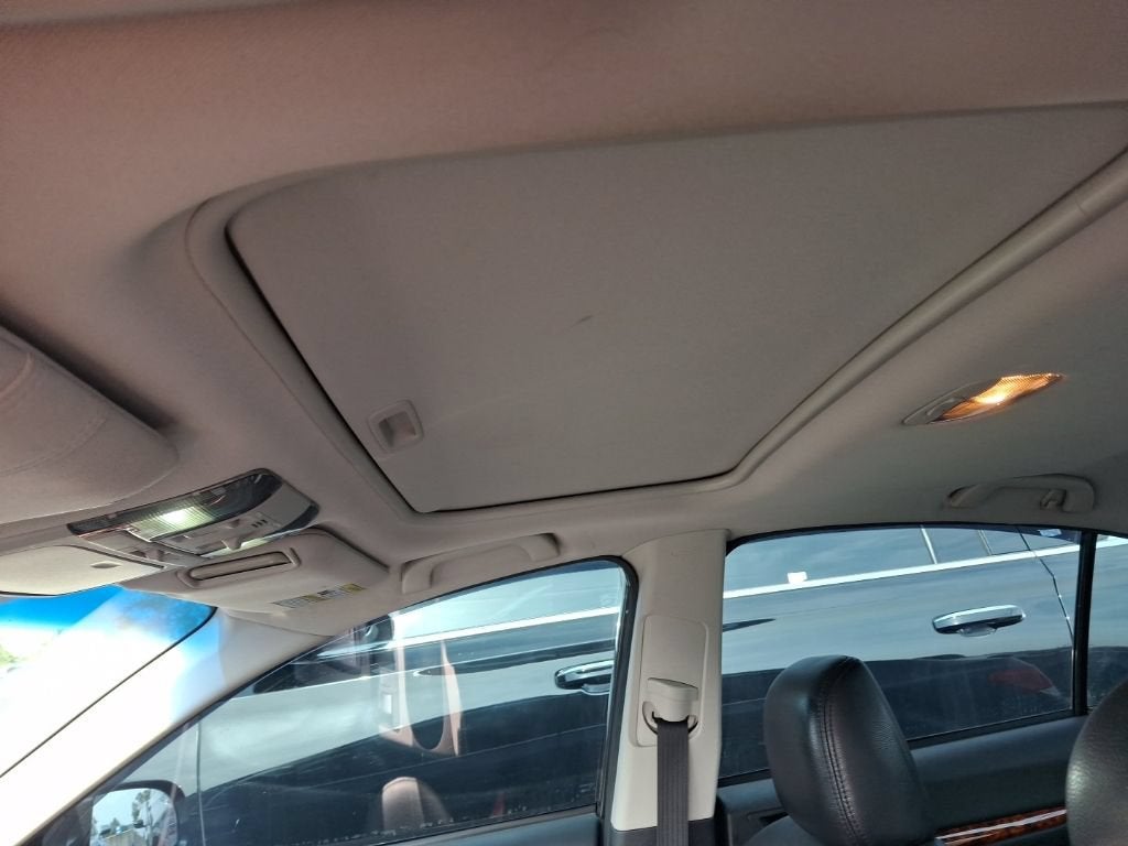 2010 Subaru Legacy 3.6R Limited