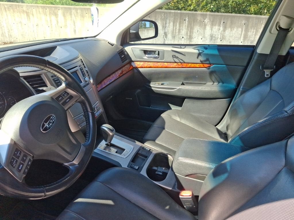 2012 Subaru Outback 2.5i Limited