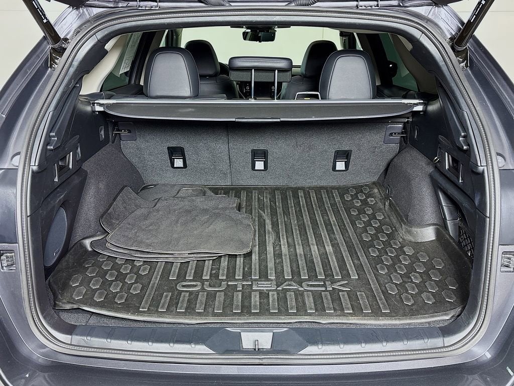 2025 Subaru Outback Touring XT