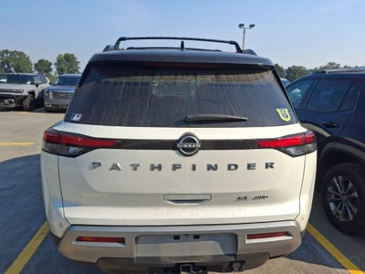 2023 Nissan Pathfinder SL 4WD