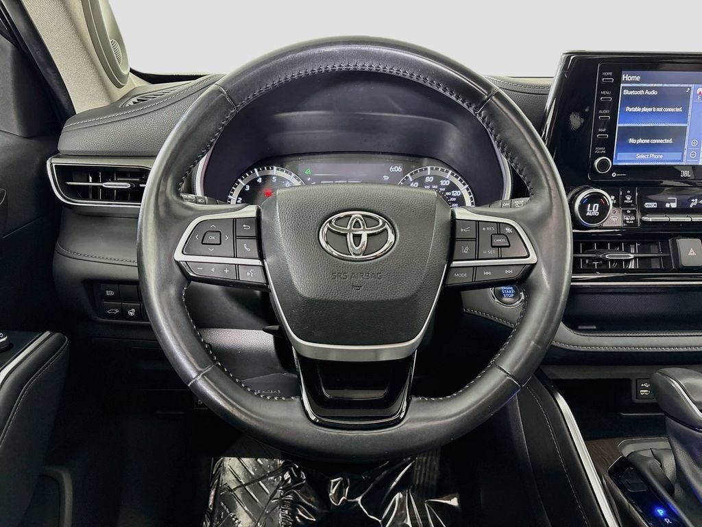 2022 Toyota Highlander Limited