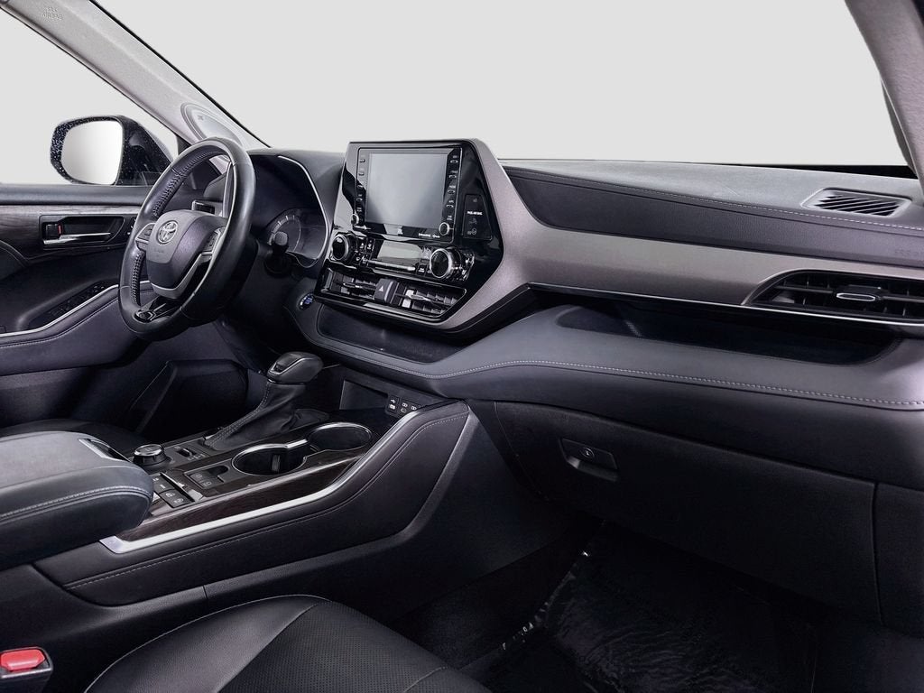 2022 Toyota Highlander Limited