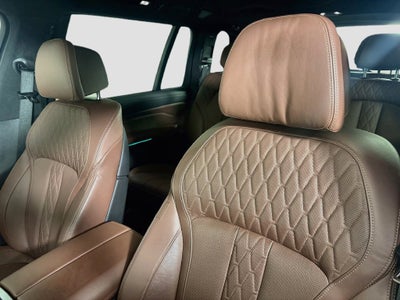 2021 BMW X7 M50i