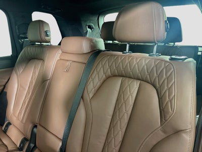 2021 BMW X7 M50i