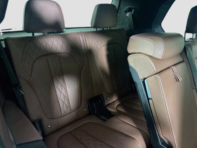 2021 BMW X7 M50i