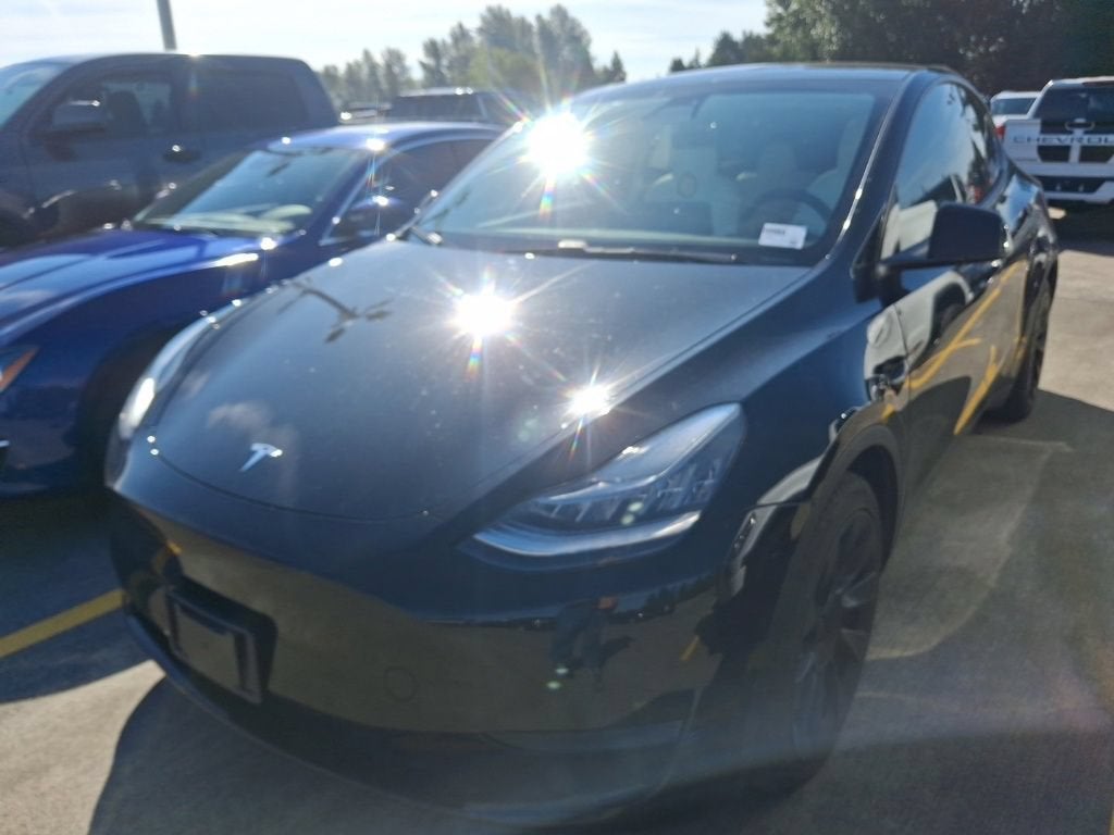 2021 Tesla Model Y Long Range Dual Motor All-Wheel Drive