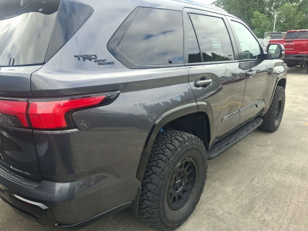 2025 Toyota Sequoia SR5