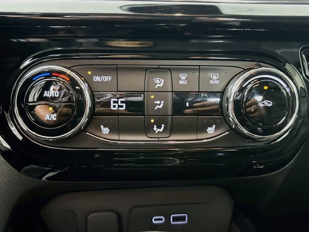 2024 Chevrolet Trax Activ - Photo 17