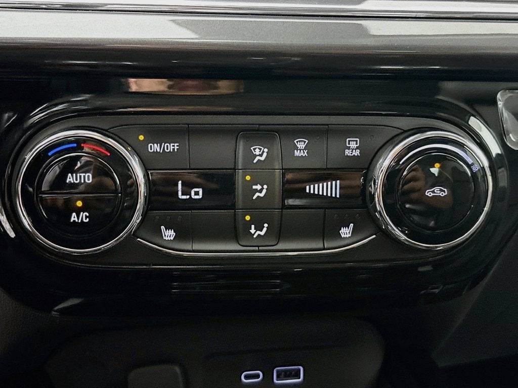 2026 Chevrolet Trax Activ - Photo 18