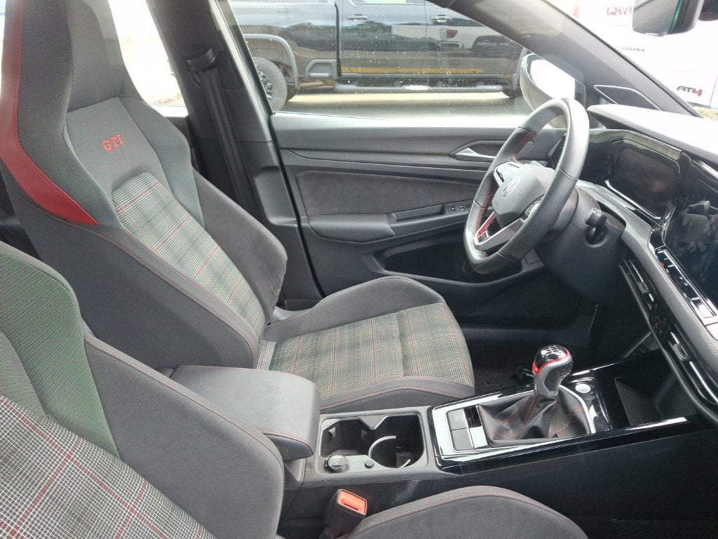 2024 Volkswagen Golf GTI 2.0T 380 SE